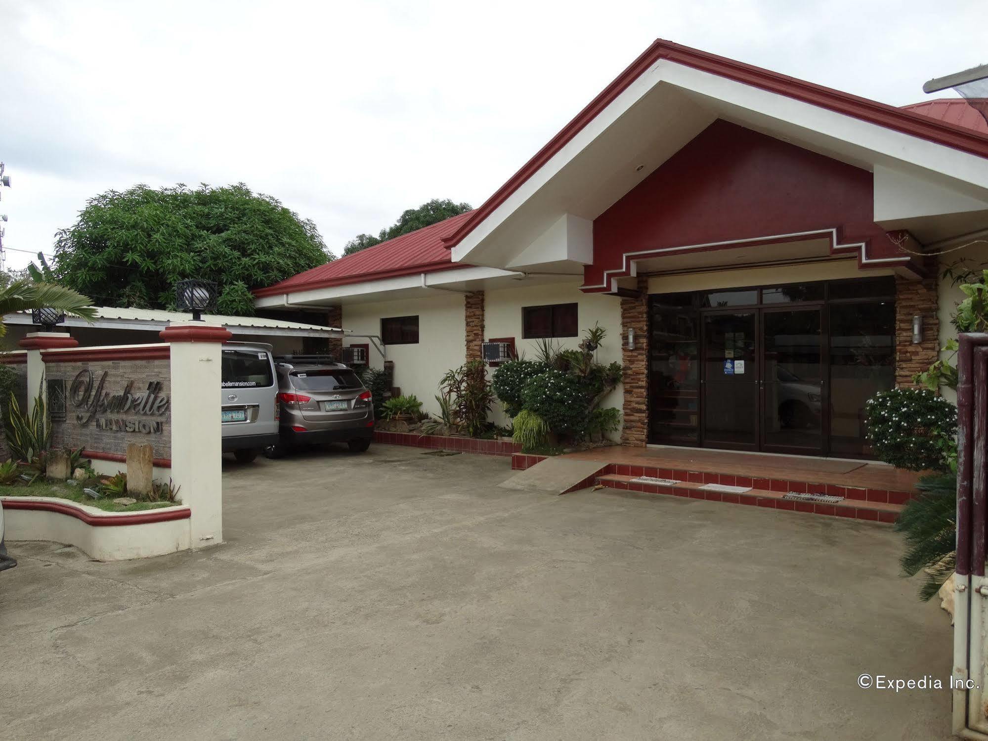 Ysabelle Mansion Bed and Breakfast Puerto Princesa Buitenkant foto
